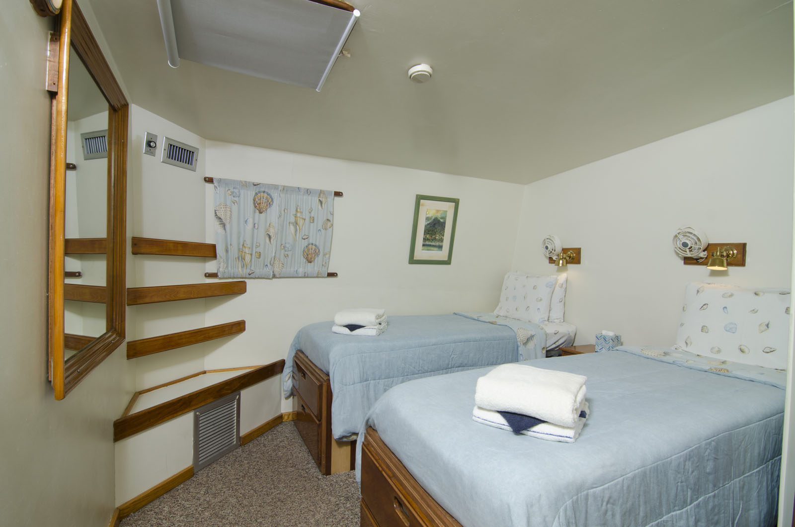 Cabin 9 - Double Bed